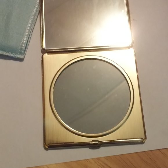 Cosmetic Magnifying & Regular Mirrors Butterfly Cover Gold Silver Unused In Box - Picture 5 of 5
